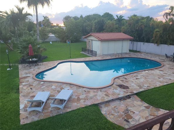 2930 SW 129 Ave, Miami FL 33175