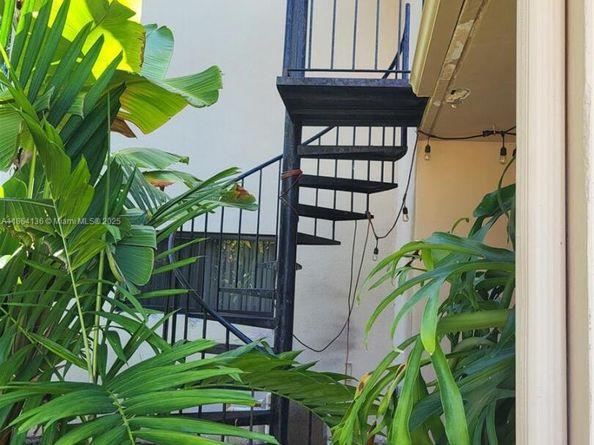 2930 SW 129 Ave, Miami FL 33175