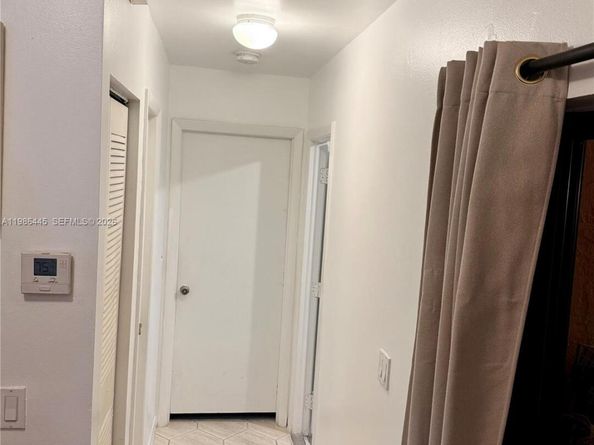 10025 SW 16th St, Pembroke Pines FL 33025