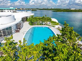 1135 103 505, Bay Harbor Islands FL 33154