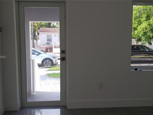 5630 SW 5th St, Miami FL 33134