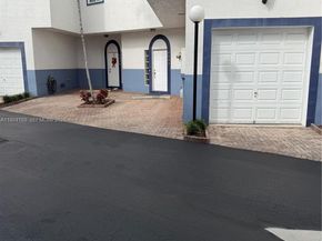 2927 SW 18th Ter, Fort Lauderdale FL 33315