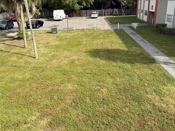 1200 SW 50th Ave 2083, North Lauderdale FL 33068