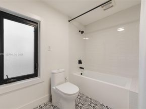 7111 SW 63rd Ave, South Miami FL 33143