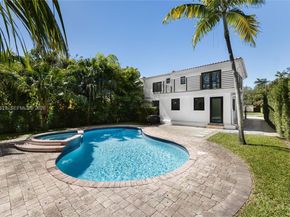 7111 SW 63rd Ave, South Miami FL 33143