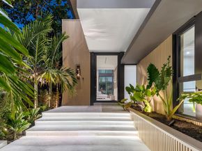 641 Flamingo Dr, Fort Lauderdale FL 33301