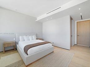 641 Flamingo Dr, Fort Lauderdale FL 33301