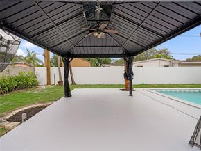 7091 Harding St, Hollywood FL 33024