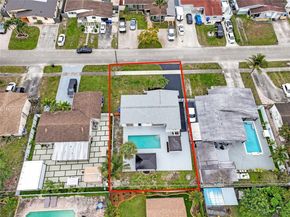 7091 Harding St, Hollywood FL 33024