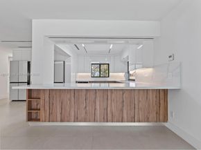 2537 NW 116th Ter, Coral Springs FL 33065