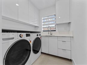 2537 NW 116th Ter, Coral Springs FL 33065