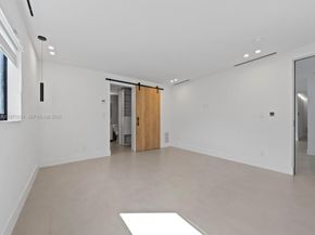 2537 NW 116th Ter, Coral Springs FL 33065