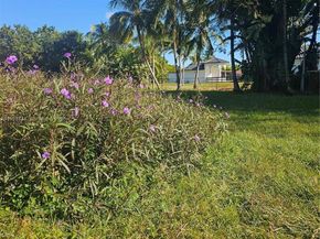 6255 SW 123rd Ave, Miami FL 33183