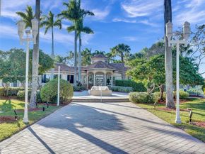 1026 NW 170th Ave, Pembroke Pines FL 33028