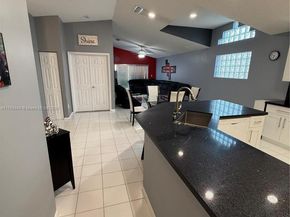 1026 NW 170th Ave, Pembroke Pines FL 33028