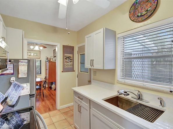 1991 NE 178th St, North Miami Beach FL 33162