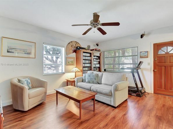 1991 NE 178th St, North Miami Beach FL 33162