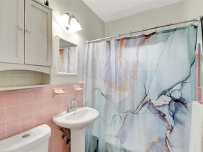 1991 NE 178th St, North Miami Beach FL 33162