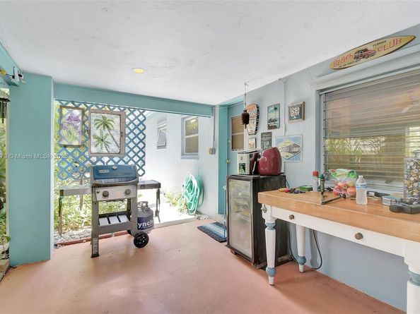 1991 NE 178th St, North Miami Beach FL 33162