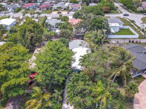 1991 NE 178th St, North Miami Beach FL 33162