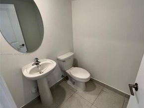 11912 SW 244th Ln 11912, Homestead FL 33032