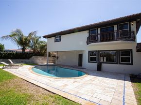 545 S Shore Dr, Miami Beach FL 33141
