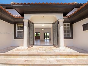 545 S Shore Dr, Miami Beach FL 33141