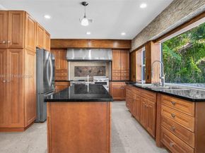 545 S Shore Dr, Miami Beach FL 33141
