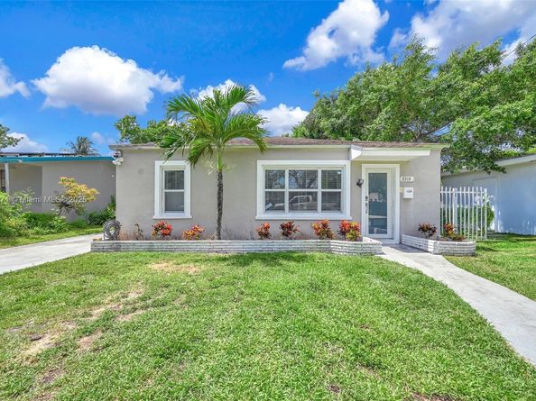 2318 Washington St, Hollywood FL 33020