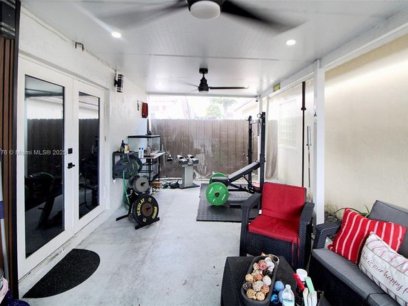 14341 SW 151 Ct, Miami FL 33196