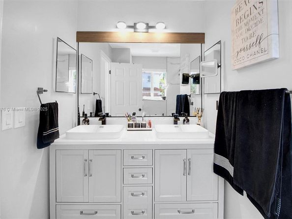 14341 SW 151 Ct, Miami FL 33196