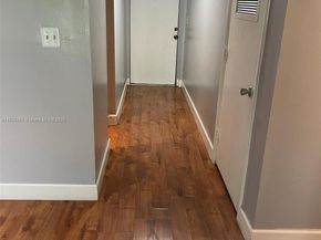 8735 Ramblewood Dr 114, Coral Springs FL 33071