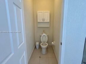 10261 NW 54th Pl, Coral Springs FL 33076