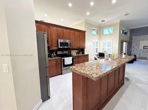 10261 NW 54th Pl, Coral Springs FL 33076