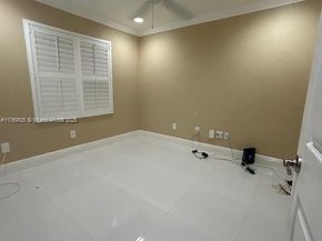 10261 NW 54th Pl, Coral Springs FL 33076
