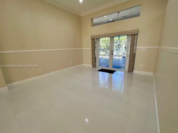 10261 NW 54th Pl, Coral Springs FL 33076