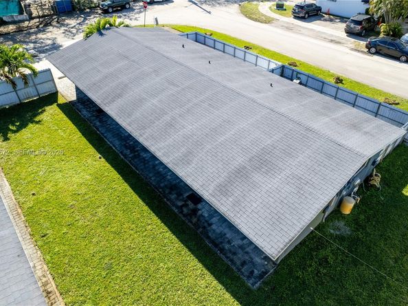 1721 - 1725 SW 11th Ct, Fort Lauderdale FL 33312