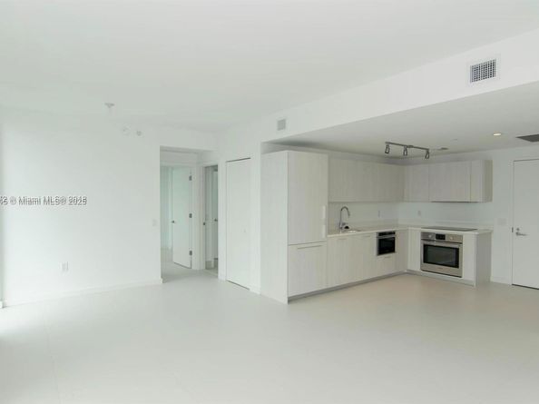 501 NE 31st St 2009, Miami FL 33137