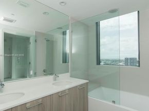 501 NE 31st St 2009, Miami FL 33137