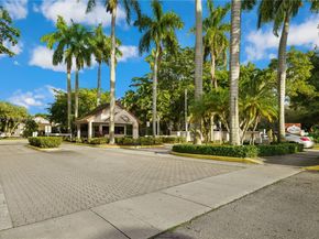 13931 SW 91st Ter 13931, Miami FL 33186