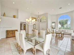 2719 Pinehurst, Weston FL 33332