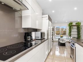 1400 N Tallwood Ave 306, Hollywood FL 33021