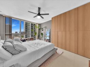 1750 N Bayshore Dr 2015, Miami FL 33132