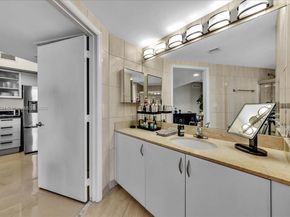 1750 N Bayshore Dr 2015, Miami FL 33132