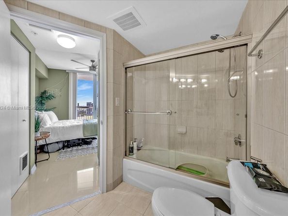 1750 N Bayshore Dr 2015, Miami FL 33132