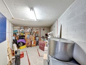 9686 Fontainebleau Blvd 507, Miami FL 33172