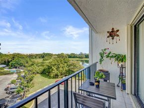 9686 Fontainebleau Blvd 507, Miami FL 33172