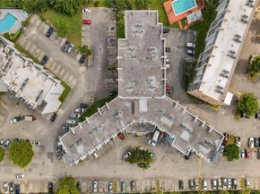 9686 Fontainebleau Blvd 507, Miami FL 33172