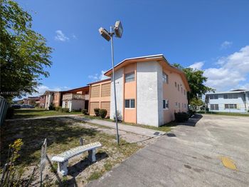 19080 NE 3rd Ct
