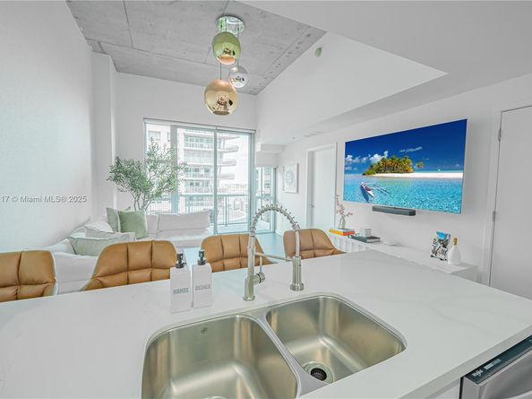 3301 NE 1st Ave M0703, Miami FL 33137